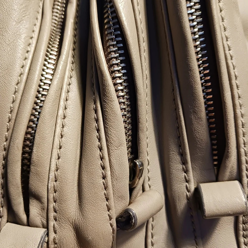 D&G LILLY SOFT gray, or taupe color travel bag - Picture 10 of 16